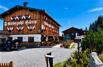 Die Hütte